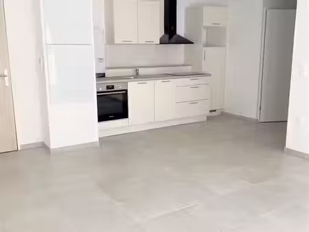 appartement f3 à louer - 3 pièces - 61 17 m2 - cherbourg en cotentin - 50 - basse-normandi