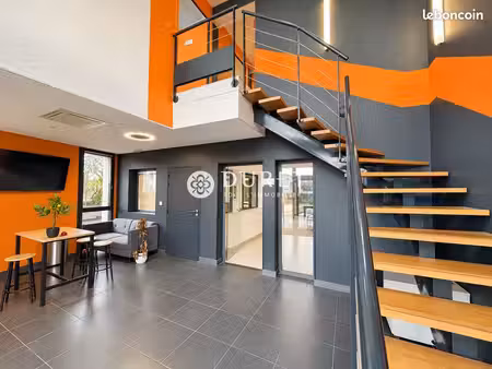bureaux 283 m² fontenay-le-comte