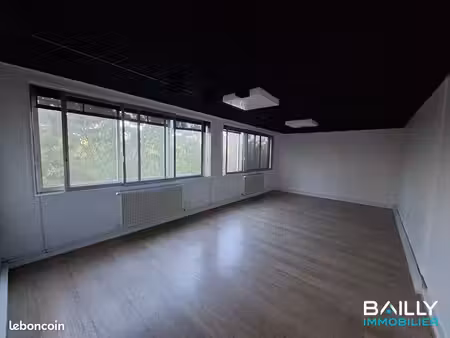 bureaux 107 m² la roche sur yon