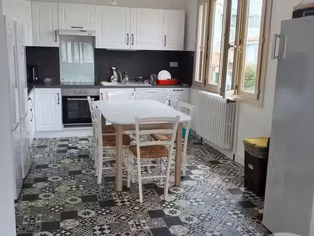 maison à louer - 8 pièces - 133 14 m2 - la roche sur yon - 85 - pays-de-loire