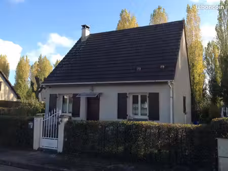 maison individuelle dans lotissement calme à bourg achard