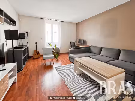 appartement nantes république 2 pièces 51.16 m2 avec un patio
