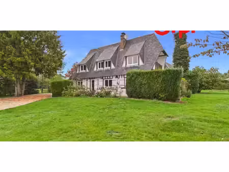 maison avec jardin et terrasse centre ville - bernay (27)