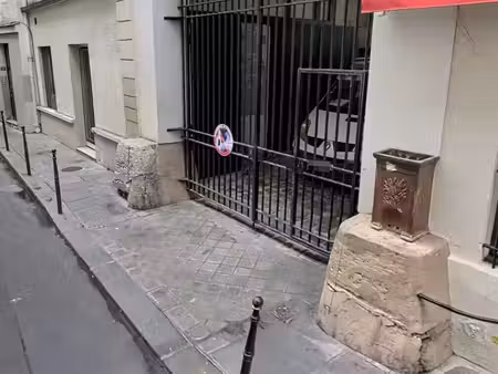 vente entrepôt paris 75004 40m²