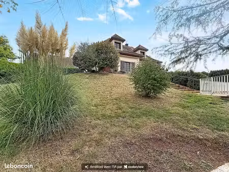 maison 6 pièces 171 m²