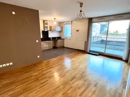 appartement 3 pièces 60 m²