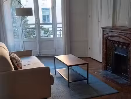 location t2 meublé villeurbanne