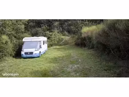 ? hivernage camping-car  caravane  bateau ou remorque – terrain privé sécurisé à évenos (v