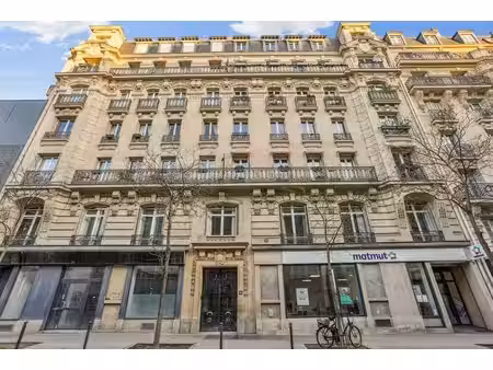 location bureaux 377m²