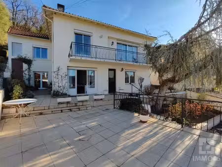 maison cabessut avec vue dominante
