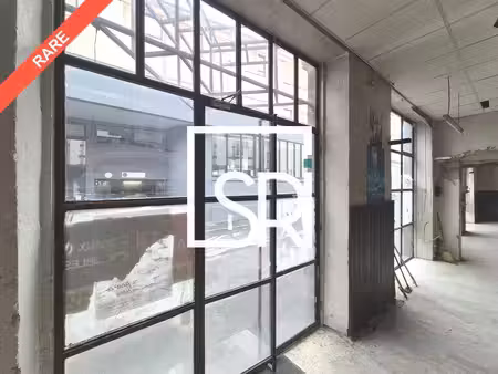 location commerce clermont ferrand 63000 330m²