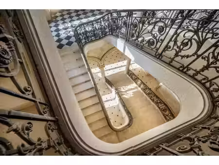 à 35 min de toulouse  un château 19e s.  ses gîtes et son parc