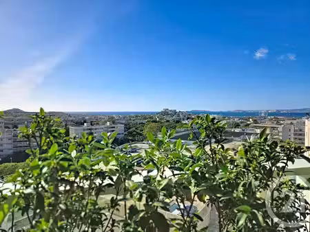 appartement t4 à vendre - 4 pièces - 118 40 m2 - marseille - 13008 - provence-alpes-cote-d
