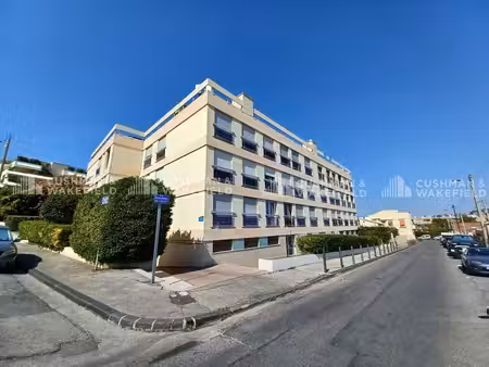 location local d’activités 1335m²