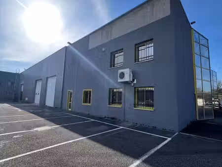 location local d’activités la verpillière 38290 694m²