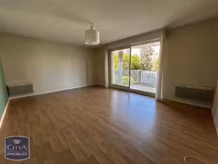 appartement à louer 2 pièces 51.21 m² - orléans (45) - 682€