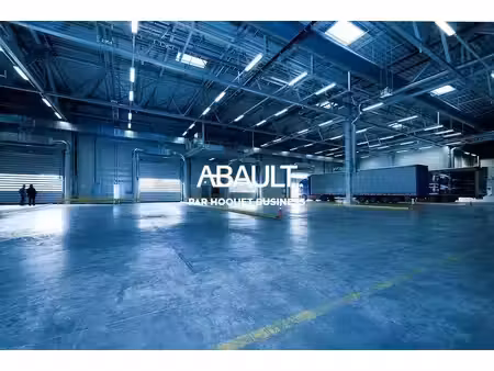 location local commercial 714m² castanet tolosan 31320