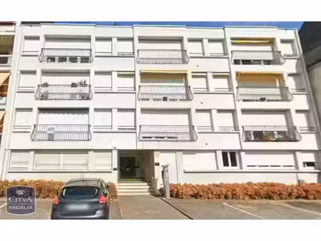 parking à louer - laval (53) - 45€