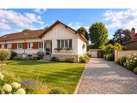 maison bourges 234 m² t-1 à vendre  347 500 €