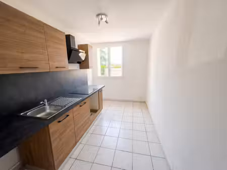 location appartement 3 pièces 68m² romans sur isere 26100