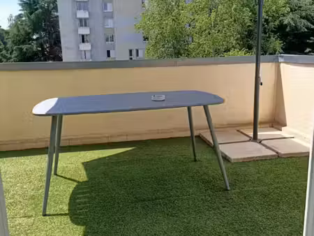 location appartement 4 pièces 92m2 pau 64000 - 708 € - surface privée