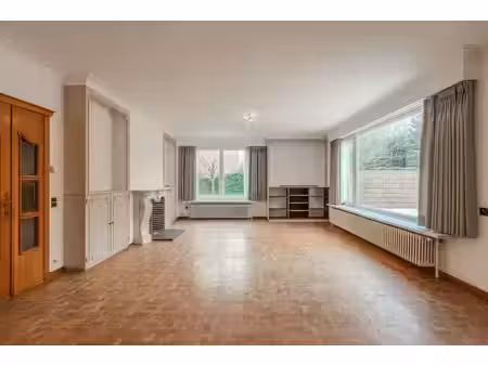 appartement te koop in oostende met 3 slaapkamers