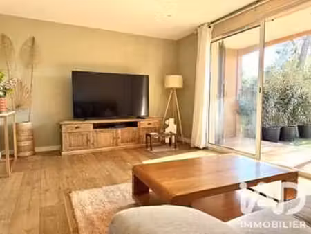 vente appartement 2 pièces piscine à saint-raphaël (83530) : à vendre 2 pièces piscine / 4