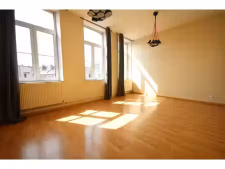 location appartement 3 pièces 61m² lille 59000