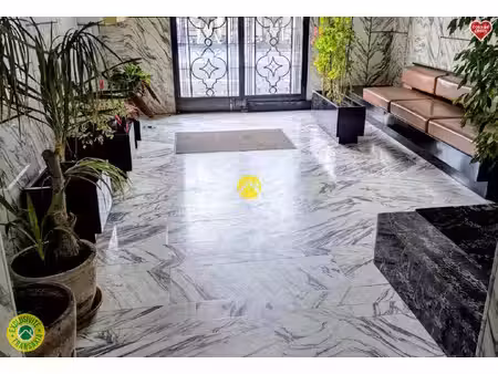 apt 98m² avec balcon