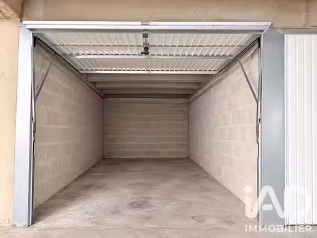 garage à nantes (44200)