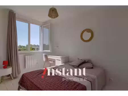 chambre en colocation all inclusive metro mermoz