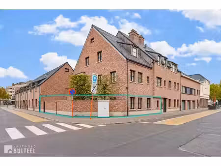 appartement te koop in sint-niklaas met 2 slaapkamers