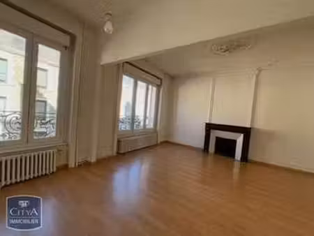 location appartement 3 pièces à cherbourg-octeville (50100) : à louer 3 pièces / 67m² cher