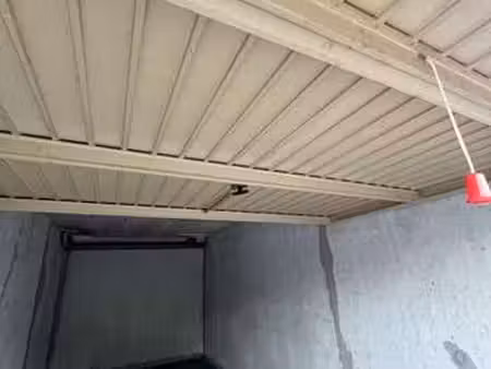 location garage box et parking à caen (14000) : à louer / 12m² caen
