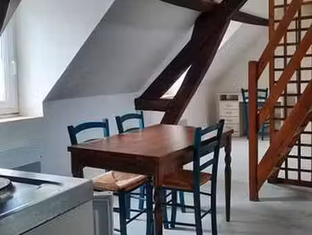 location appartement t1 meublé à laval (53000) : à louer t1 meublé / 17m² laval