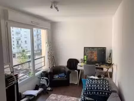 location appartement 3 pièces au mans (72000) : à louer 3 pièces / 75m² le mans