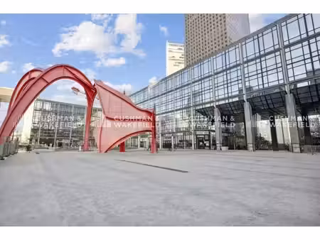 location bureaux 149m² à 8620m²