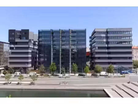 location bureaux 363m² à 4537m²