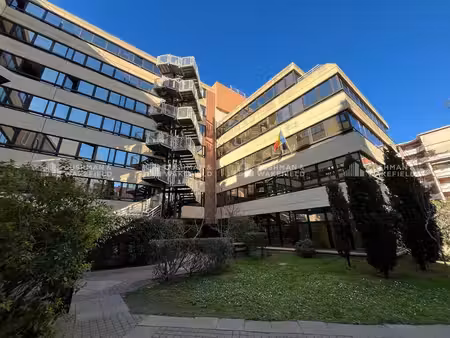 location bureaux marseille 13008 186m² à 992m²