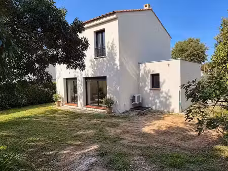 vente locaux professionnels 4 pièces 90 m² à frejus (83600)  480 000 €