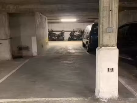 location parking bayonne 64100