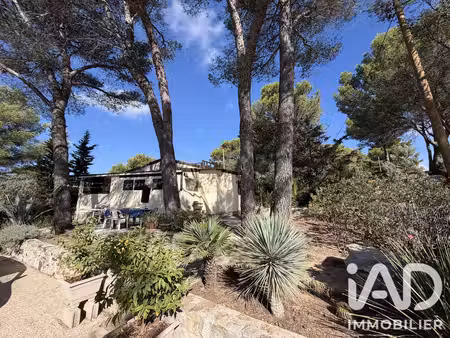 châlet à le castellet (83330)