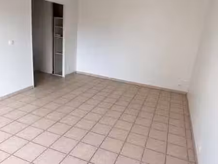 location appartement 2 pièces à nantes (44000) : à louer 2 pièces / 47m² nantes