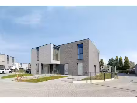 huis te koop in adinkerke met 3 slaapkamers