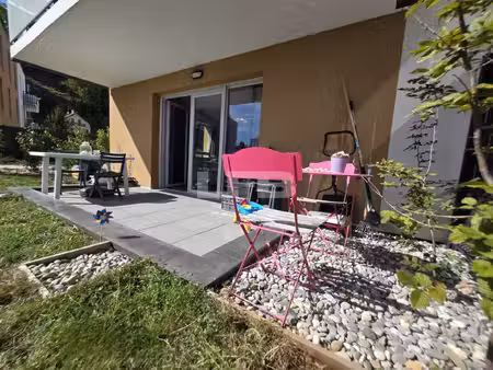 t3 rez de jardin + garage + parking + cave