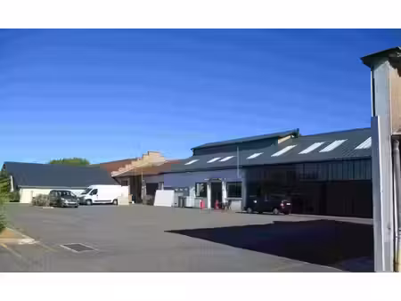 location local d’activités nevers 58000 650m²