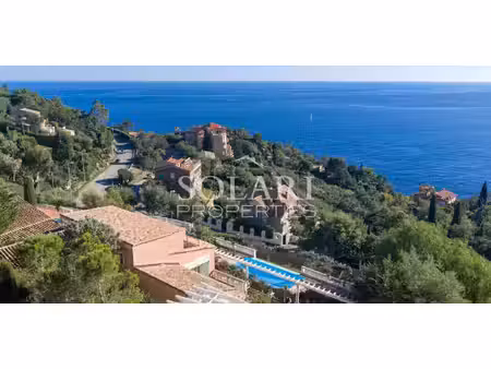 villa avec piscine en bord de mer theoule-sur-mer (06)