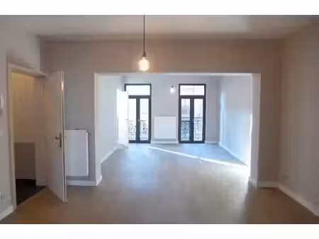 quartier dansaert appartement 2 chambres de caractère