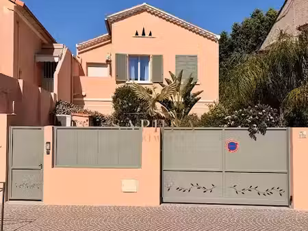 vente maison 4 pièces 84.68 m² à sanary-sur-mer (83110)  885 000 €