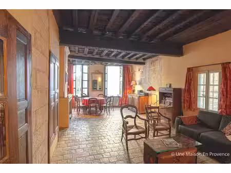 maison de ville avignon intramuros